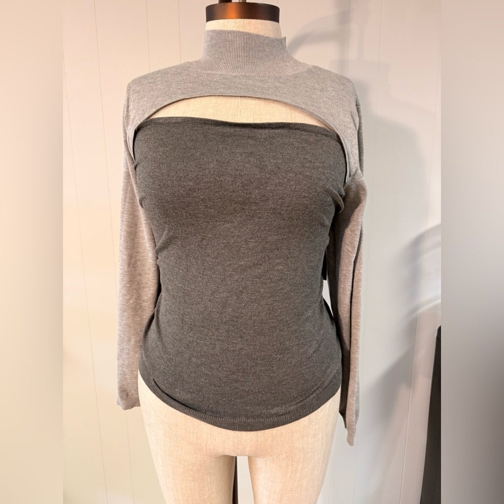 Eloquii Gray Cutout Long Sleeve Top